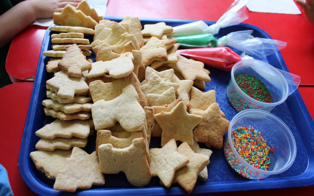 Niñas y niños del CEDIN compartieron en celebración de Navidad