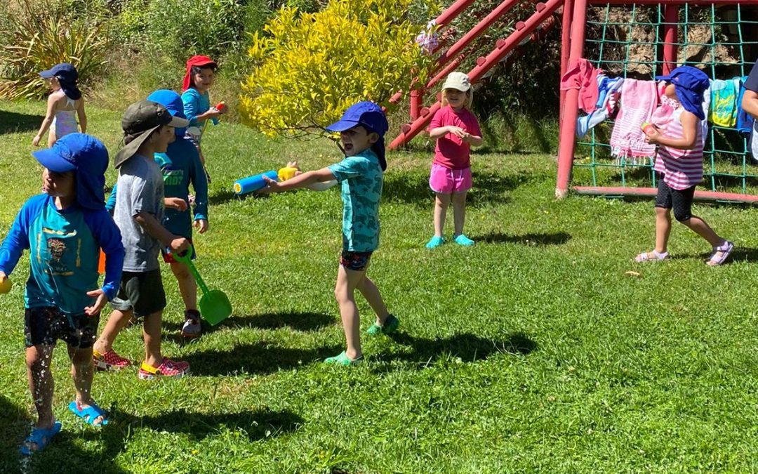 Talleres de Verano CEDIN: Hoy disfrutamos con los juegos de agua